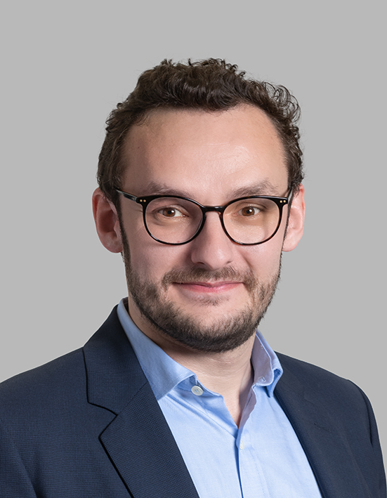 Portrait de Valentin Daveaux, expert-comptable et commissaire aux comptes